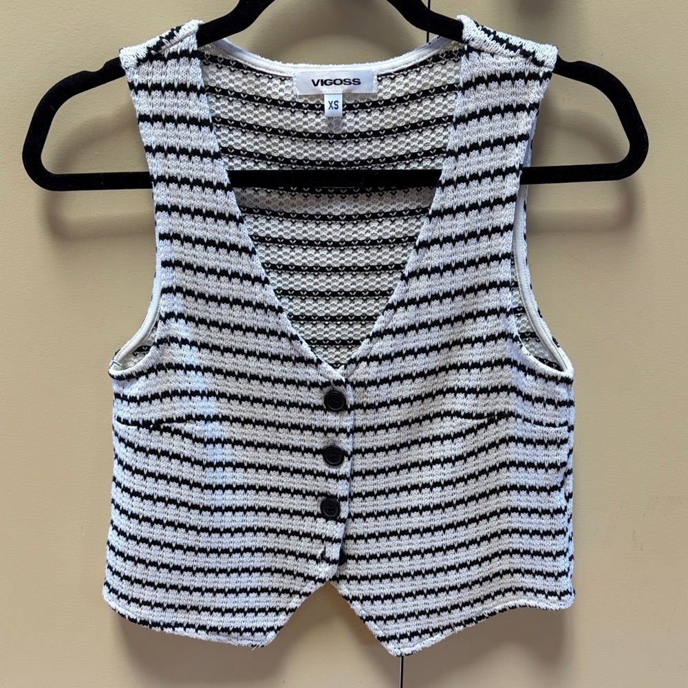 Vigoss Black and White Striped Knit Button-Front Vest